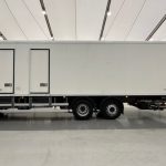 DAF CF 370 6×2 Sleeper Cab Fridge Box - thumbnail
