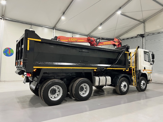 DAF CF85 360 8×4 Day Cab Steel Tipper Grab