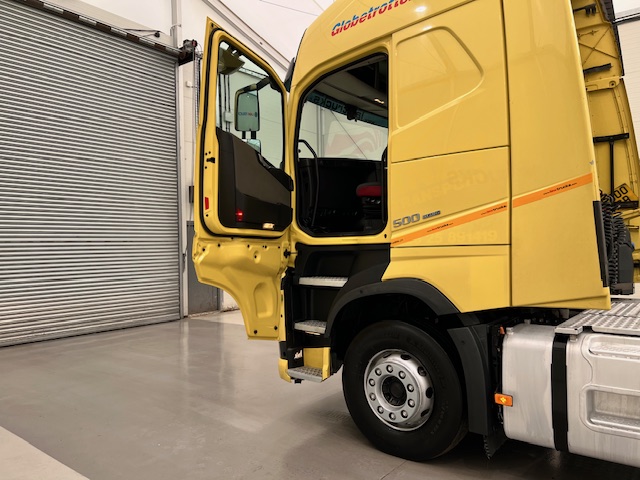 Volvo FH 500 6×2 Sleeper Cab Midlift Tractor Unit
