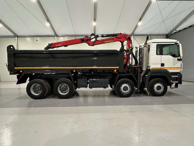 MAN TGS 35.360 8×4 Day Cab Steel Tipper Grab