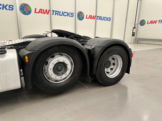 DAF XF 480 6×2 Midlift Tractor Unit