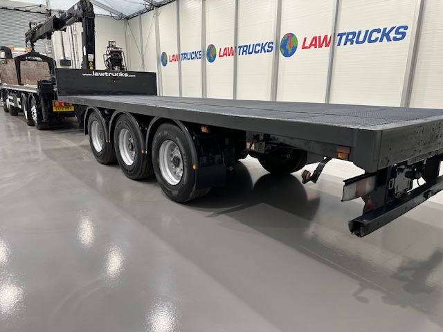 DAF CF85 360 8×2 Flatbed Brick Grab Drawbar