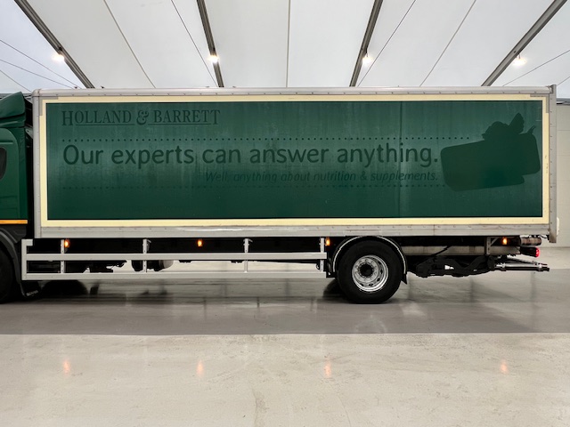 Scania P250 4×2 Sleeper Cab Box Van