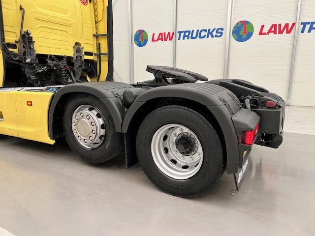 Scania S450 6×2 Midlift Highline Tractor Unit