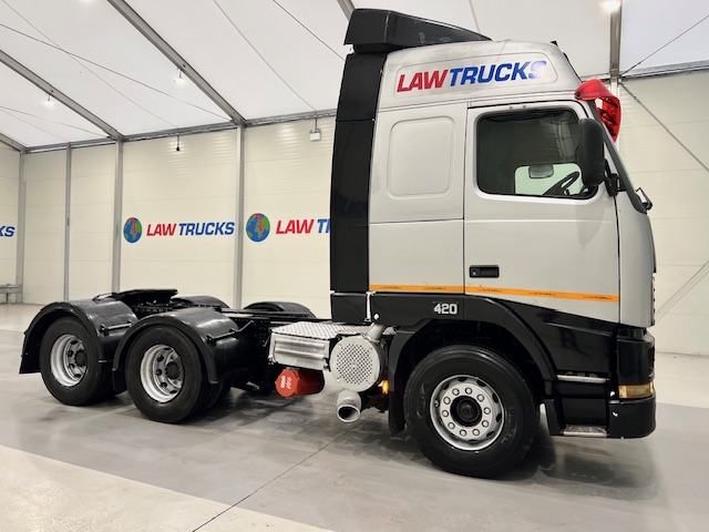 Volvo FH12 420 6×4 Double Drive Tractor Unit