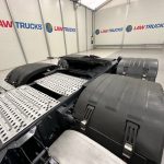 Volvo FH 520 6×2 Sleeper Cab Tractor Unit Manual - thumbnail