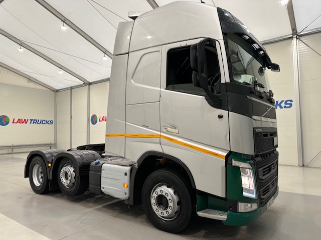 Volvo FH 500 6×2 Midlift Tractor Unit