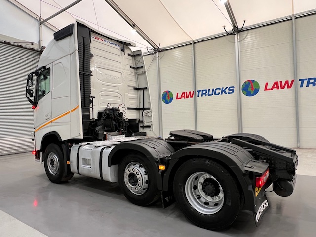 Volvo FH 500 6×2 Midlift Tractor Unit