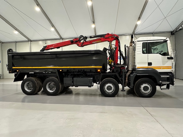 MAN TGS 35.360 8×4 Day Cab Steel Tipper Grab