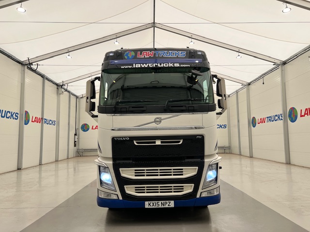 Volvo FH 500 6×2 Midlift Tractor Unit