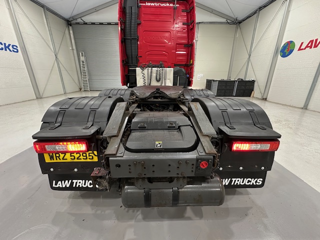 Volvo FH 500 6×2 Sleeper Cab Tractor Unit