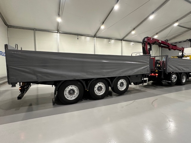 DAF CF85 460 6×2 Flatbed Drawbar Brick Grab