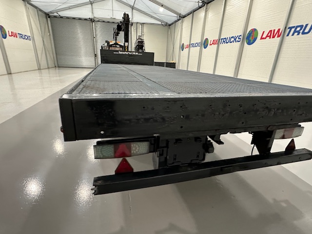 DAF CF85 360 8×2 Flatbed Brick Grab Drawbar
