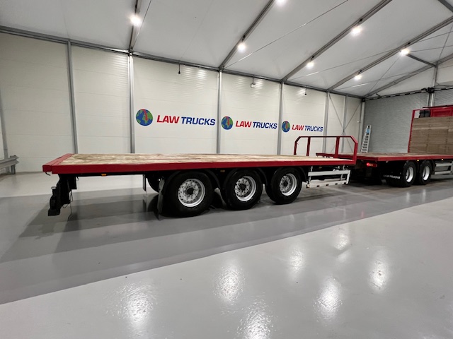 Volvo FH 500 6×2 Rear Lift Flatbed’s Drawbar