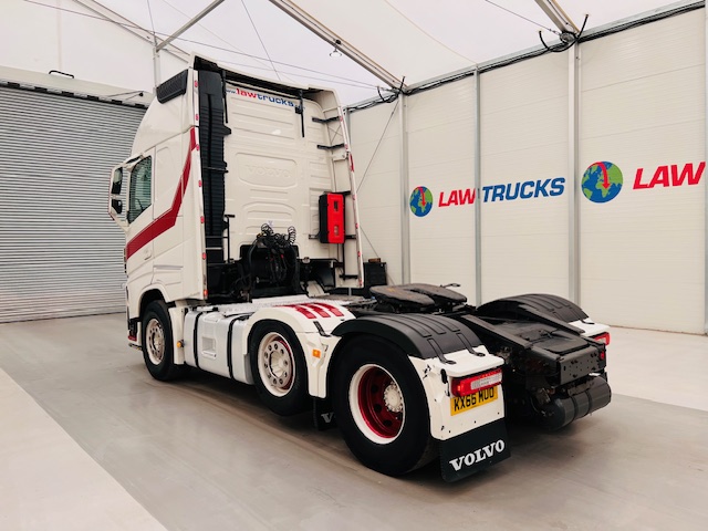 Volvo FH 500 6×2 Midlift Tractor Unit
