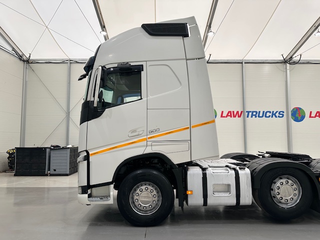 Volvo FH 500 6×2 Globetrotter XL Midlift Tractor Unit