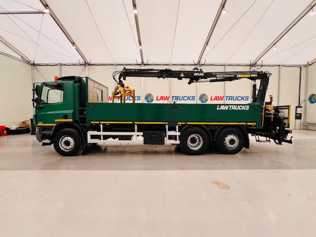DAF CF75 310 Rear Lift Day Cab Dropside Brick Grab