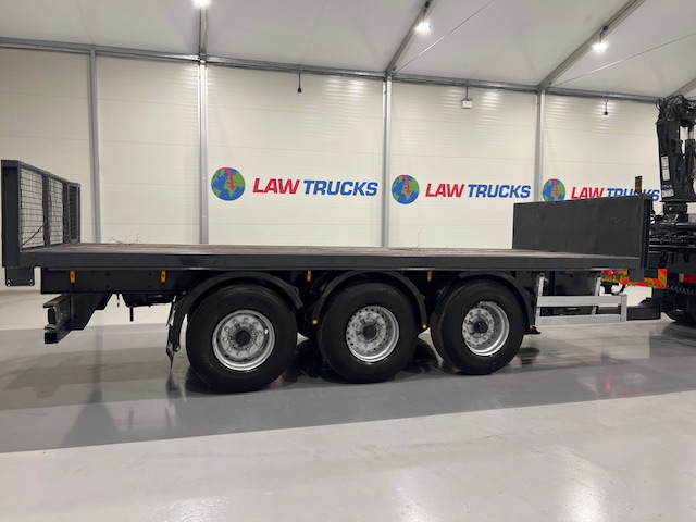 Scania R420 8×2 Rear Lift Brick Grab Drawbar