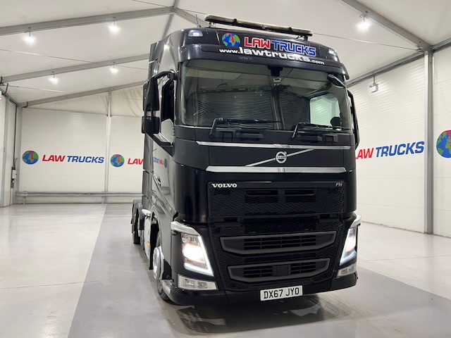 Volvo FH 500 6×2 Midlift Tractor Unit