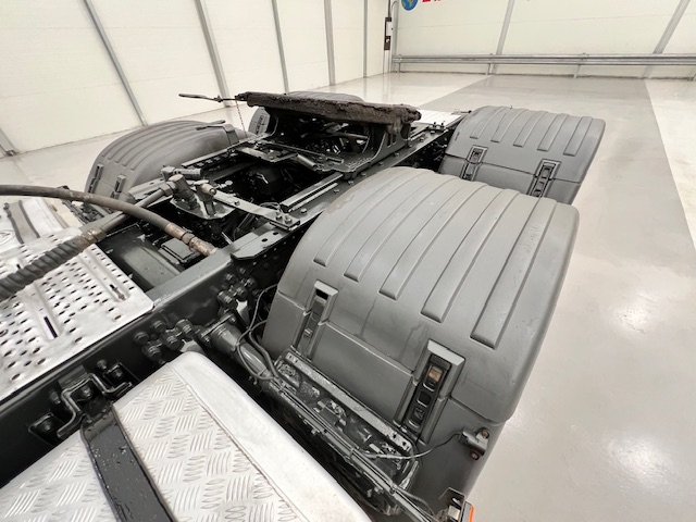Scania R450 6×2 Rear Lift Highline Tractor Unit PTO