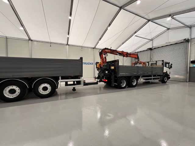 Scania P270 6×2 10 Tyre Flatbed Drawbar Brick Grab