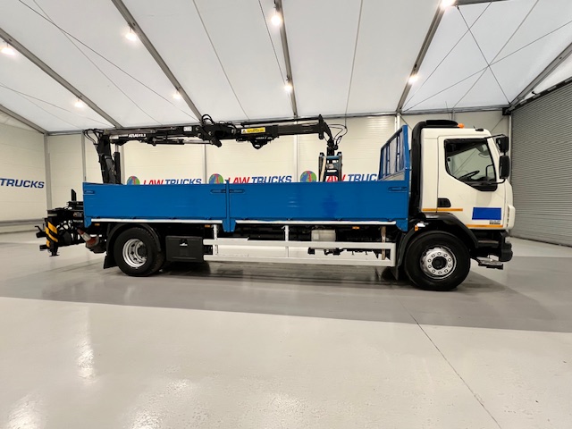 DAF LF55 220 Day Cab Dropside Brick Grab