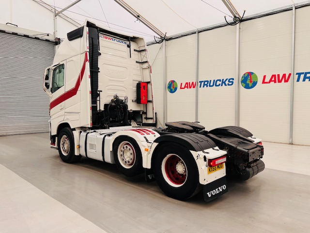 Volvo FH 500 6×2 Midlift Tractor Unit