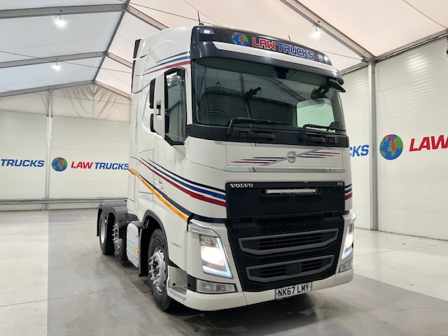 Volvo FH 500 6×2 Midlift Tractor Unit