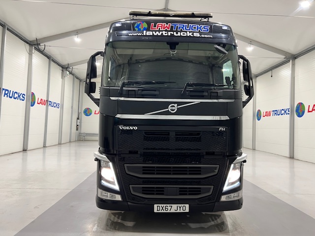 Volvo FH 500 6×2 Midlift Tractor Unit