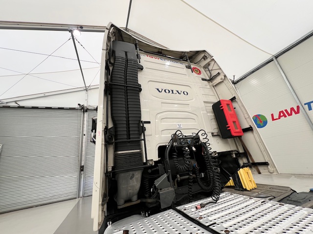 Volvo FH 500 6×2 Midlift Tractor Unit