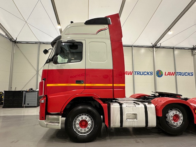 Volvo FH 500 6×2 Midlift Tractor Unit