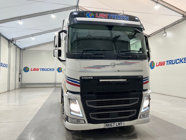 Volvo FH 500 6×2 Midlift Tractor Unit