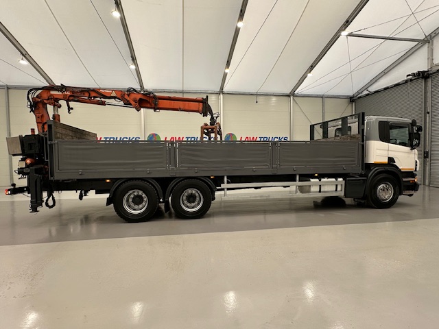 Scania P270 6×2 10 Tyre Flatbed Brick Grab