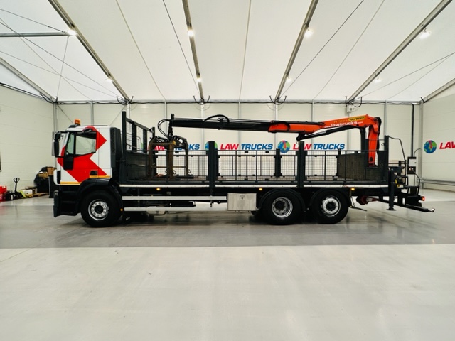 Iveco Stralis 310 6×2 Dropside Brick Grab