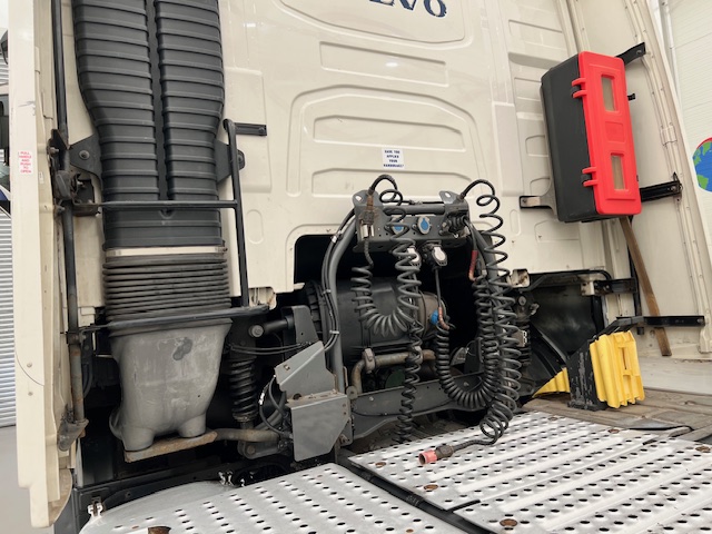 Volvo FH 500 6×2 Midlift Tractor Unit