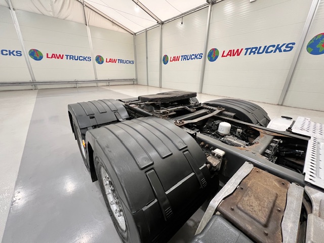 Volvo FH 500 6×2 Sleeper Cab Tractor Unit