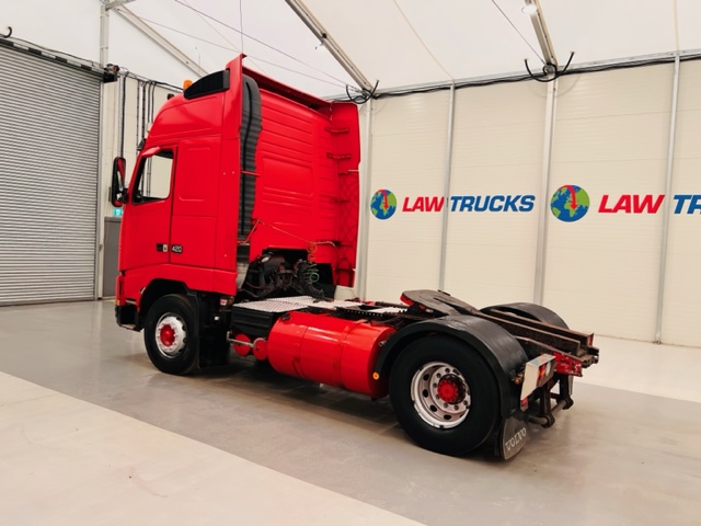 Volvo FH12 420 4×2 GTXL Tractor Unit