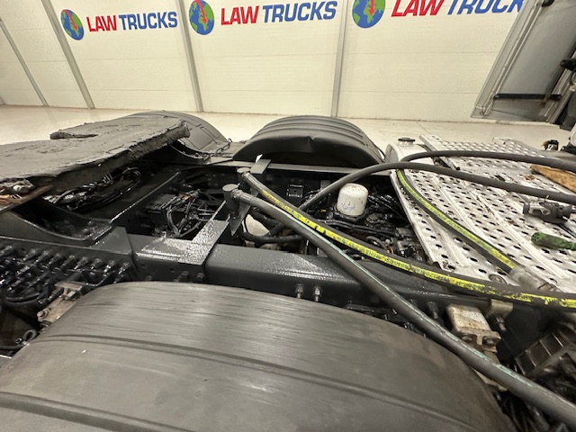 Volvo FH 500 6×2 Midlift Tractor Unit PTO