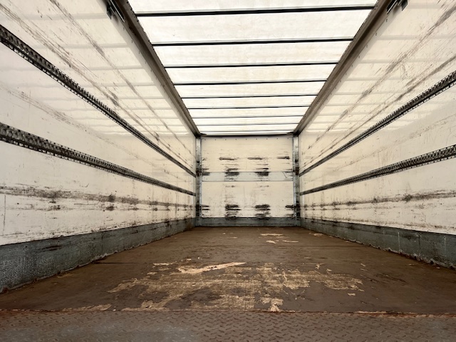 Scania P250 4×2 Sleeper Cab Box Van