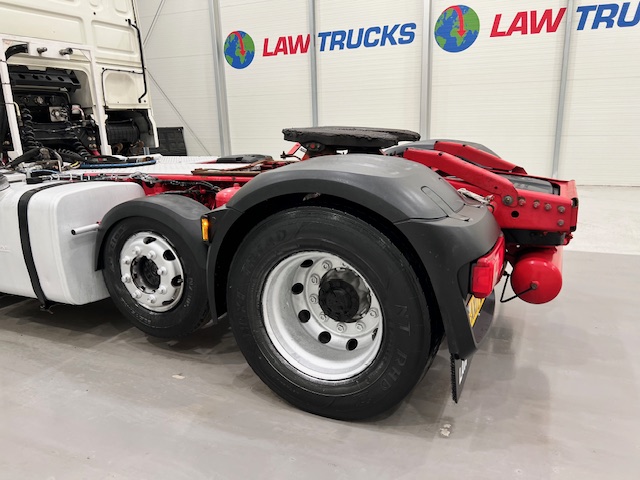 DAF XF 440 6×2 Midlift Tractor Unit PTO