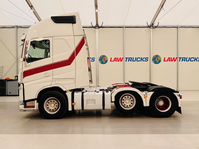 Volvo FH 500 6×2 Midlift Tractor Unit