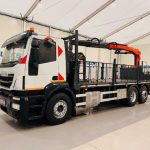 Iveco Stralis 310 Euro 6 6×2 Dropside Brick Grab - thumbnail