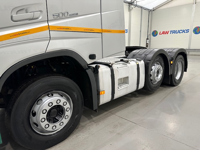 Volvo FH 500 6×2 Midlift Tractor Unit