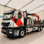 Iveco Stralis 310 Euro 6 6×2 Flatbed Brick Grab - thumbnail