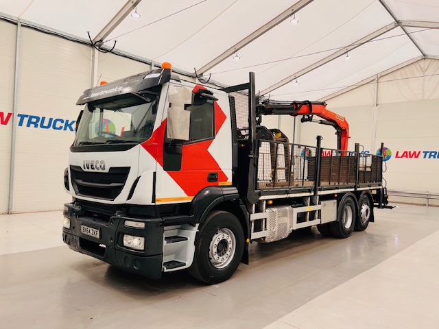 Iveco Stralis 310 Euro 6 6×2 Flatbed Brick Grab