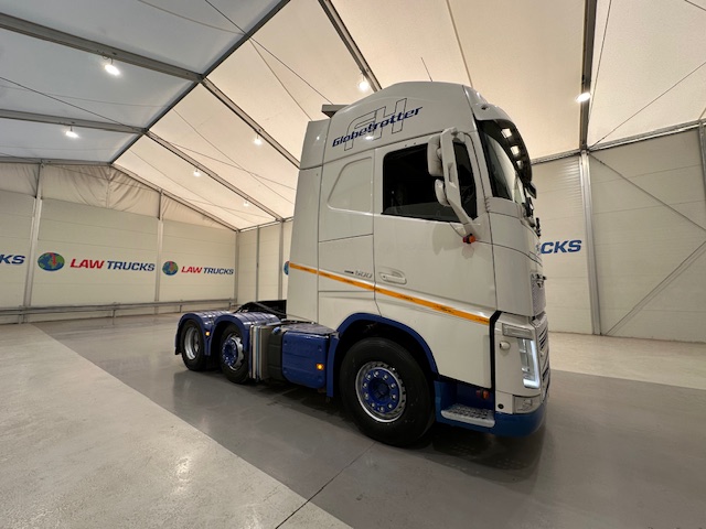 Volvo FH 500 6×2 Midlift Tractor Unit