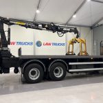Scania R420 8×2 Rear Lift Brick Grab Drawbar - thumbnail