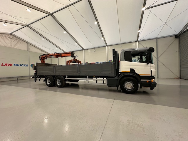 Scania P270 6×2 10 Tyre Flatbed Brick Grab