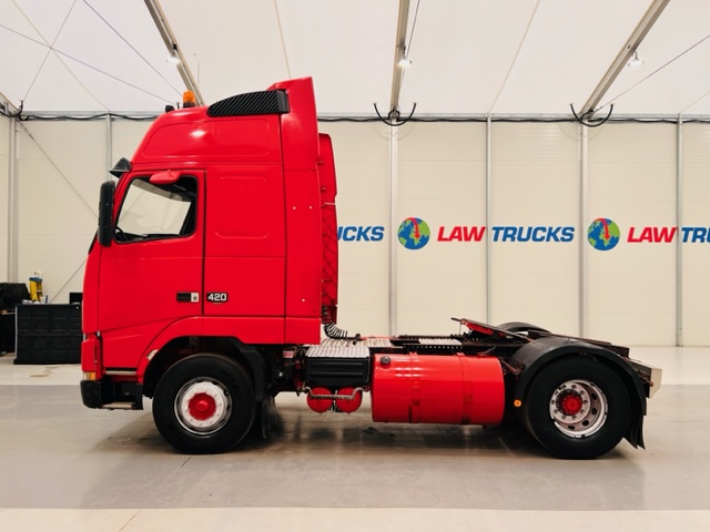 Volvo FH12 420 4×2 GTXL Tractor Unit