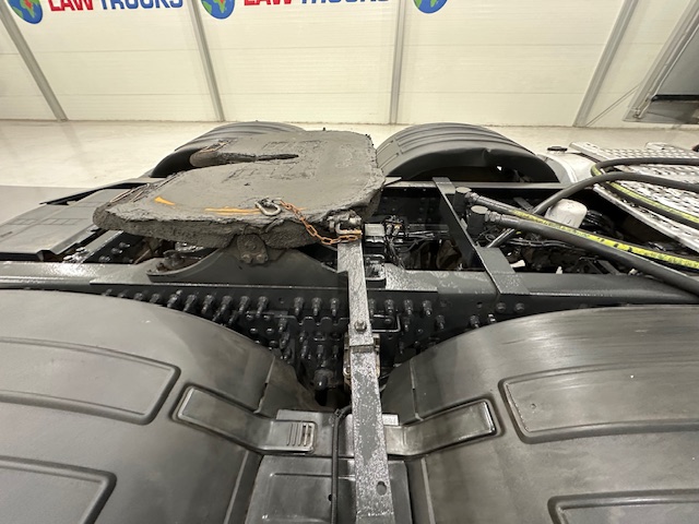 Volvo FH 500 6×2 Midlift Tractor Unit PTO